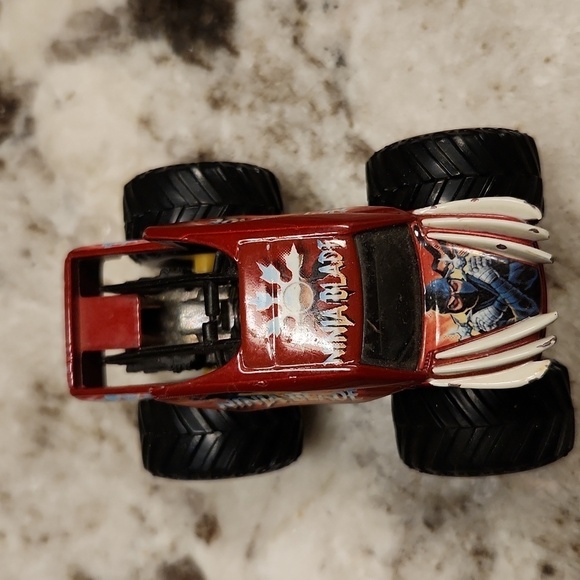 Hot Wheels ninja blade 2003 Monster Jam Monster Truck diecast - Picture 4 of 9